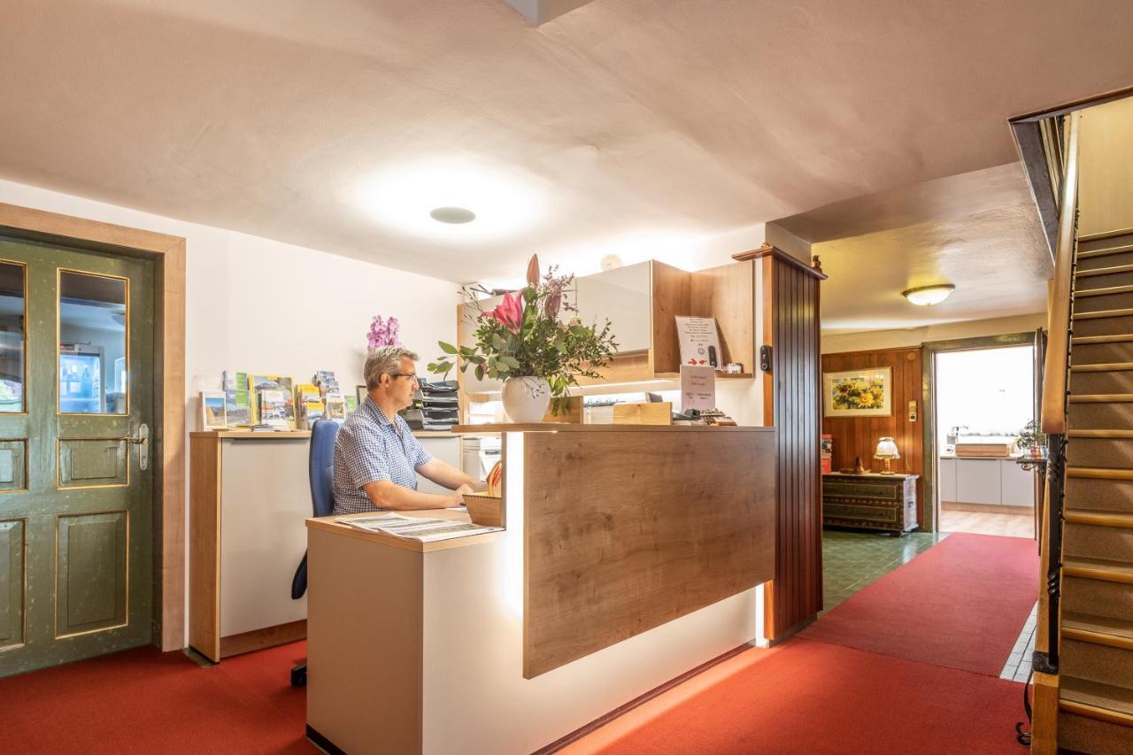 Hotel-Pension Falkensteiner Sankt Gilgen Dış mekan fotoğraf