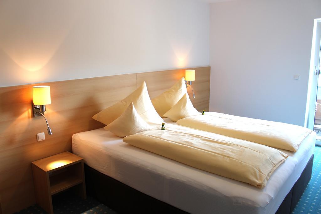 Hotel-Pension Falkensteiner Sankt Gilgen Oda fotoğraf